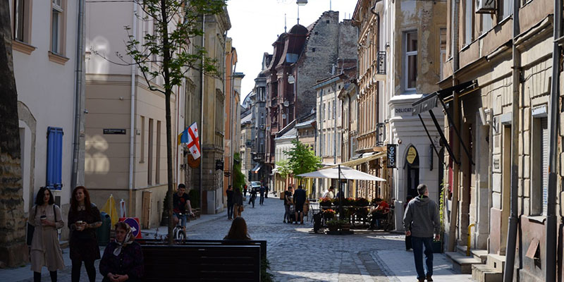 people walking in the city