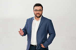 Ruslan Senichkin