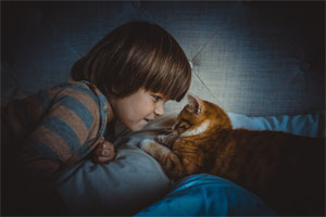 kid and cat