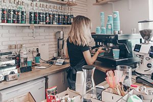 woman working in a cafe